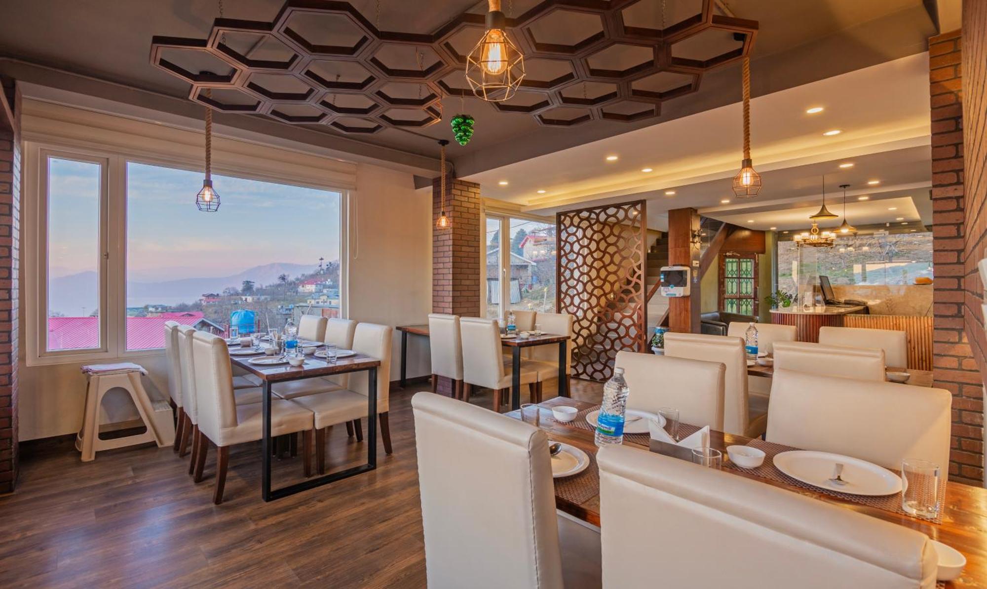 Treebo The Northern Retreat Resort With Mountain View Shimla Exterior photo
