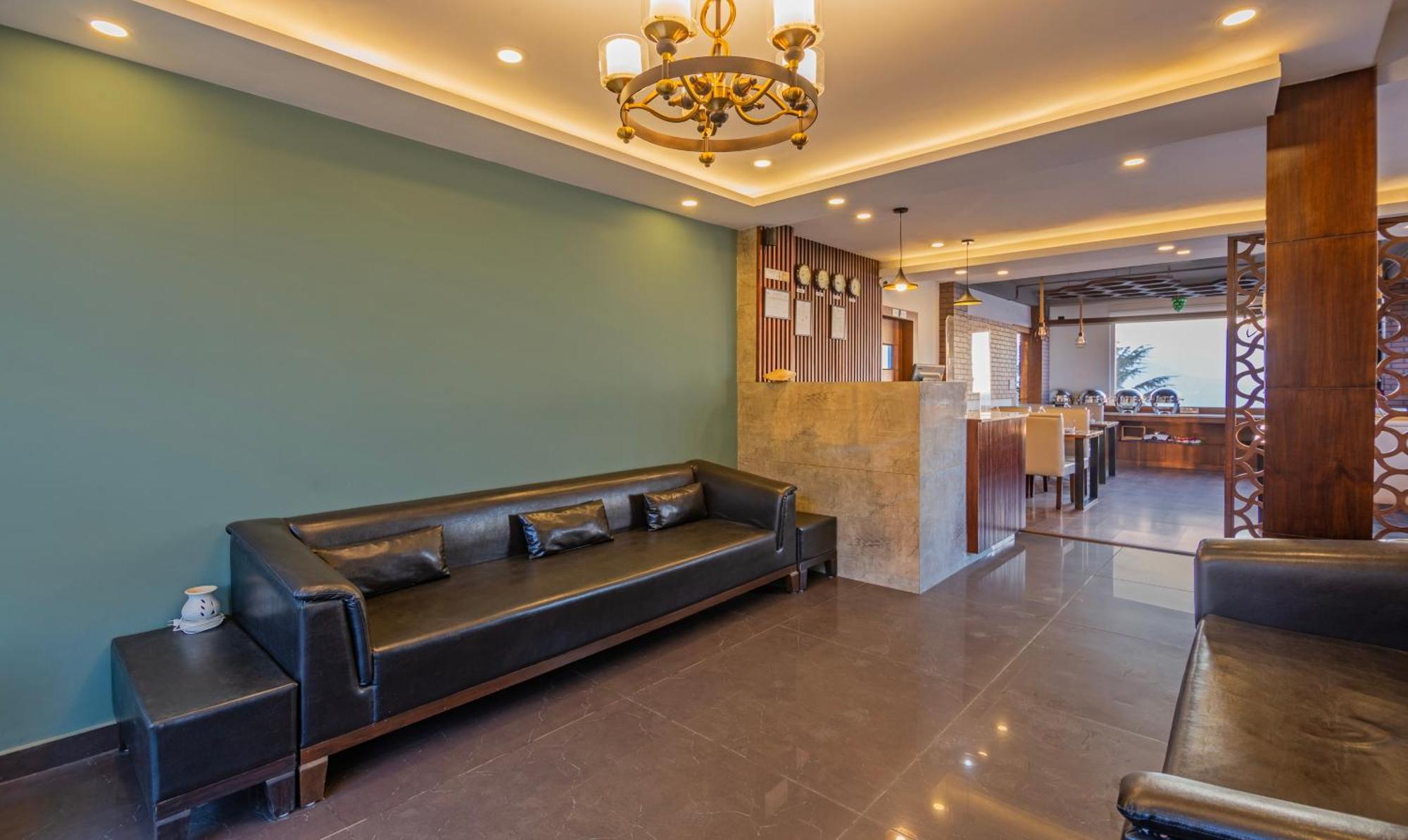 Treebo The Northern Retreat Resort With Mountain View Shimla Exterior photo